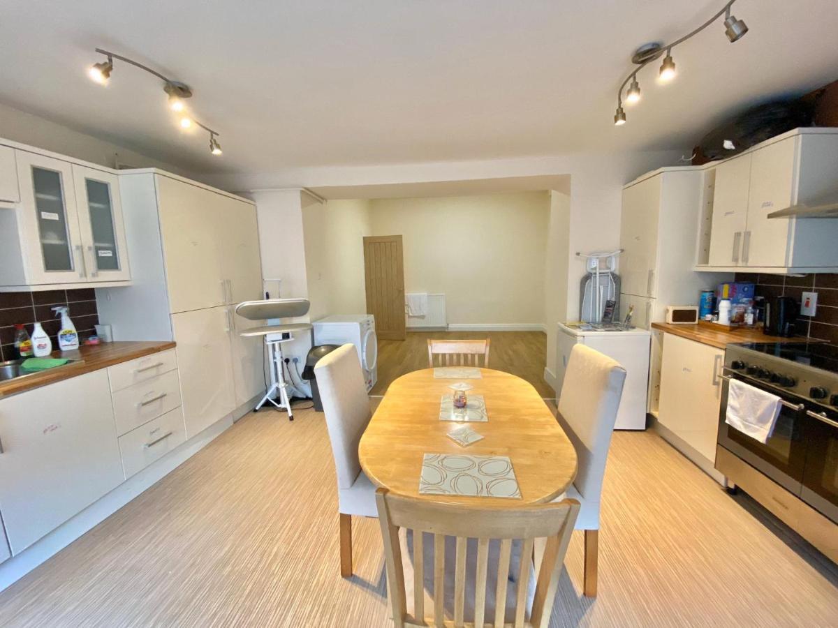 Inverness Holiday Homes Екстериор снимка